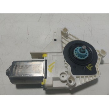 MOTOR ELEVALUNAS DELANTERO IZQUIERDO 8K0959801B 8K0959801B 