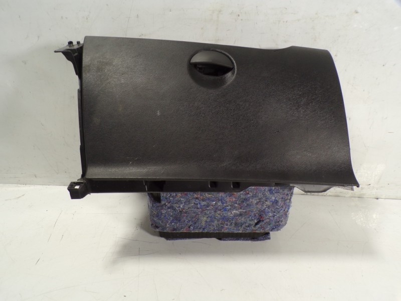 Recambio de guantera para nissan nv250 kastenwagen 1.5 dci cat referencia OEM IAM 681089325R  