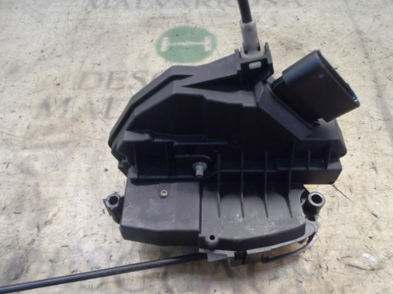 Recambio de cerradura puerta trasera derecha para ford focus lim. (cb8) 1.0 ecoboost cat referencia OEM IAM 2099457  