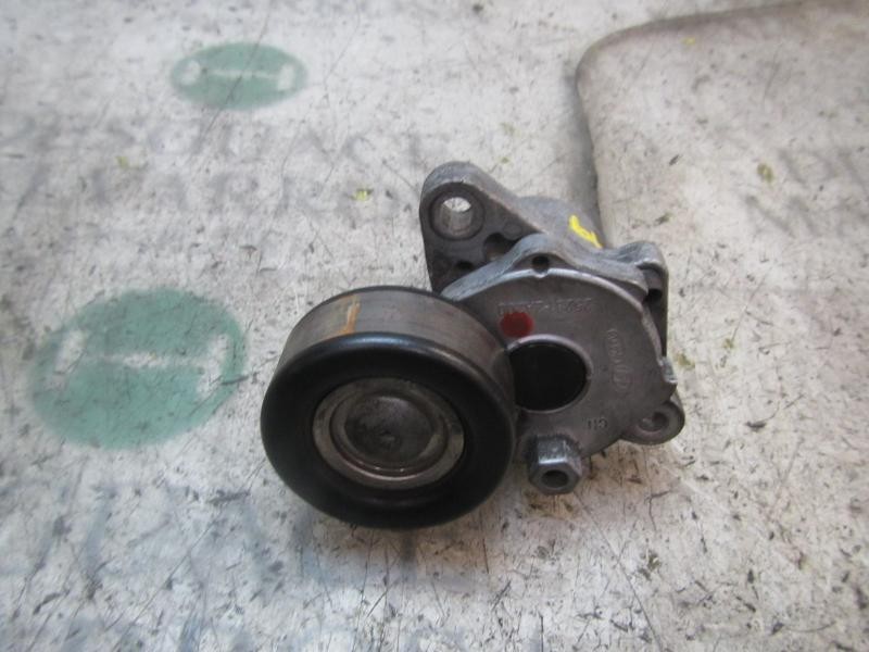 Recambio de tensor correa auxiliar para hyundai ix20 1.6 crdi cat referencia OEM IAM 252812A200  