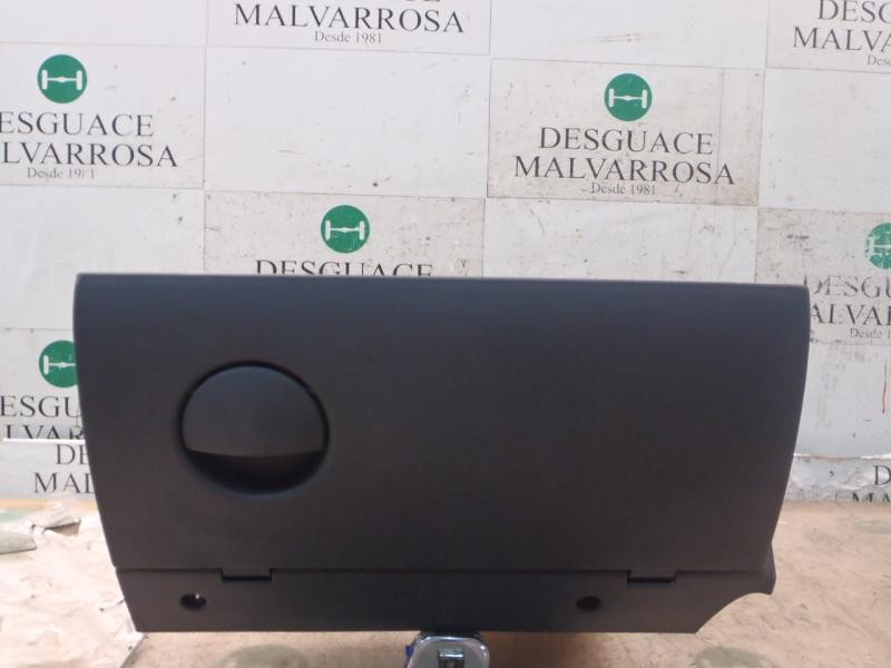 Recambio de guantera para opel corsa c blue line referencia OEM IAM   