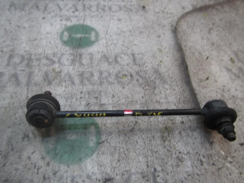 Recambio de tirante delantero izquierdo para hyundai ix20 1.6 crdi cat referencia OEM IAM 548301J000  