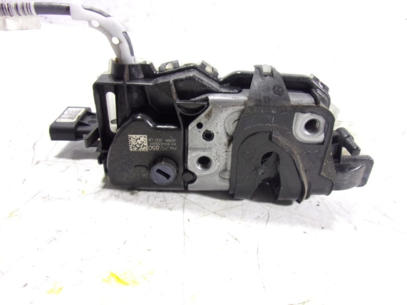 Recambio de cerradura puerta delantera izquierda para peugeot 208 (p2) 1.2 puretech referencia OEM IAM 9829285080 16943869 