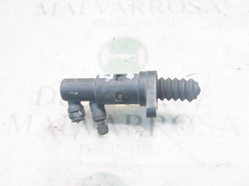 Recambio de bomba embrague para skoda fabia (6y2/6y3) classic referencia OEM IAM   