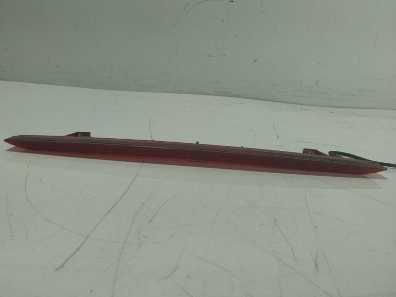 Recambio de piloto trasero central para audi q5 (8rb) 2.0 tdi referencia OEM IAM 8R0945097 8R0945097 