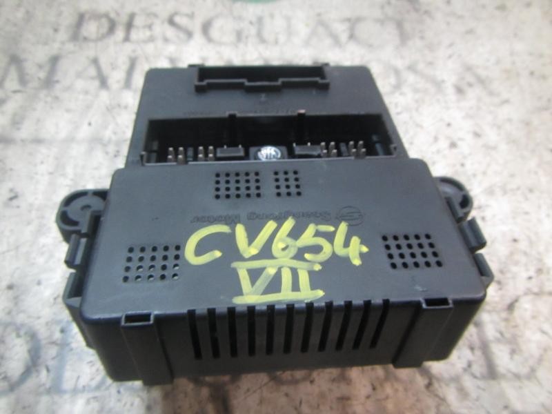 Recambio de modulo electronico para ssangyong rodius 2.7 turbodiesel cat referencia OEM IAM 8232021031  