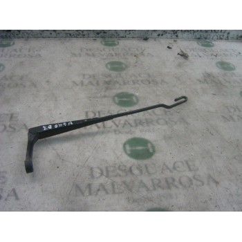 BRAZO LIMPIA DELANTERO IZQUIERDO 