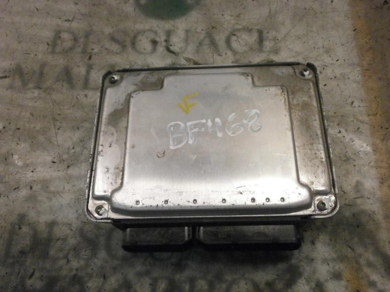 Recambio de centralita motor uce para seat ibiza (6l1) fresh referencia OEM IAM 038906012EM 038906012EM 0281010690