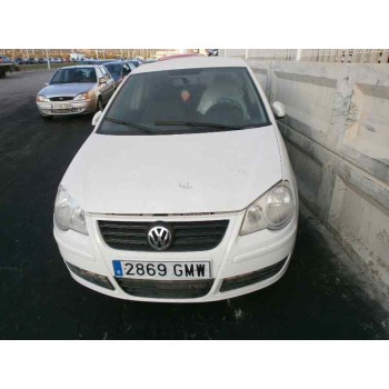 VOLKSWAGEN POLO (9N3)
