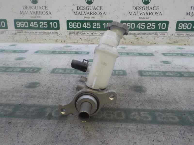 Recambio de bomba freno para kia rio (yb) 1.2 cat referencia OEM IAM 585101W200  