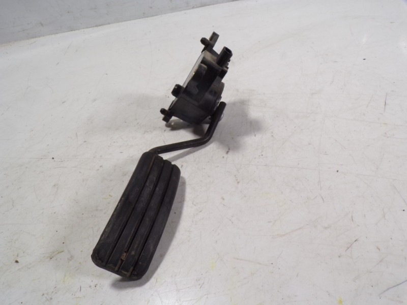 Recambio de potenciometro pedal para nissan nv250 kastenwagen 1.5 dci cat referencia OEM IAM 8200436864 8200436878 