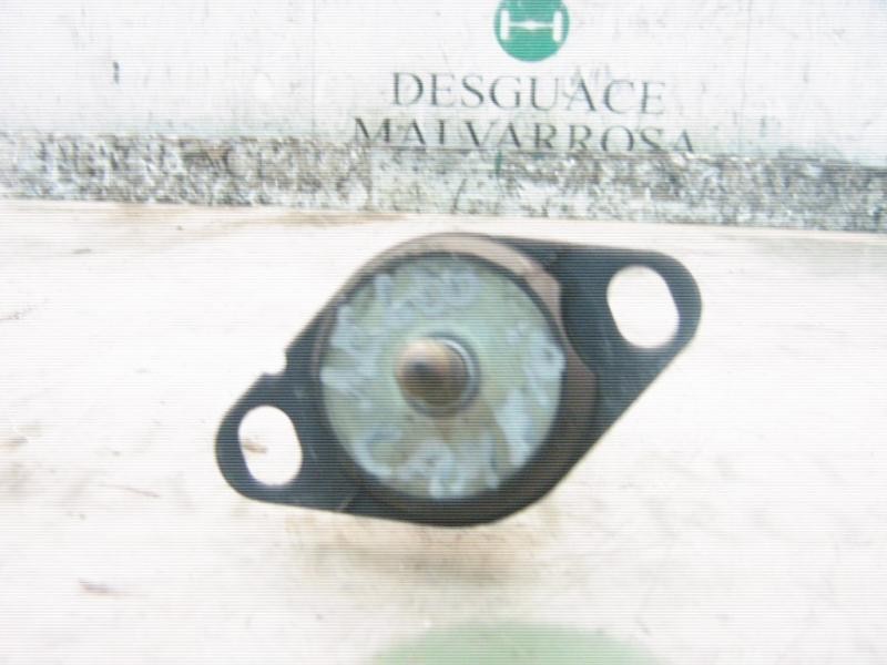 Recambio de soporte cambio para renault megane i berlina hatchback (ba0) 1.9 diesel referencia OEM IAM   