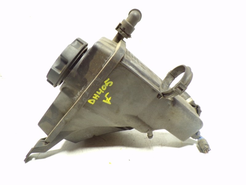 Recambio de deposito expansion para bmw serie 1 coupe (e82) 2.0 turbodiesel cat referencia OEM IAM 17138570079  