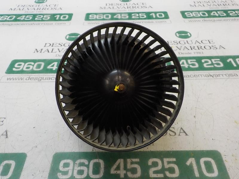 Recambio de motor calefaccion para ford fiesta (cb1) 1.6 tdci cat referencia OEM IAM 1790329 VP8E2H18456AA 0130115551