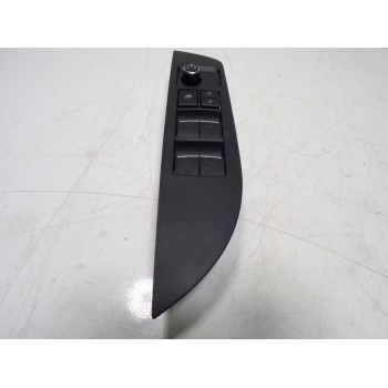 MANDO ELEVALUNAS DELANTERO IZQUIERDO 7423202J70 8404002160 7423102F60