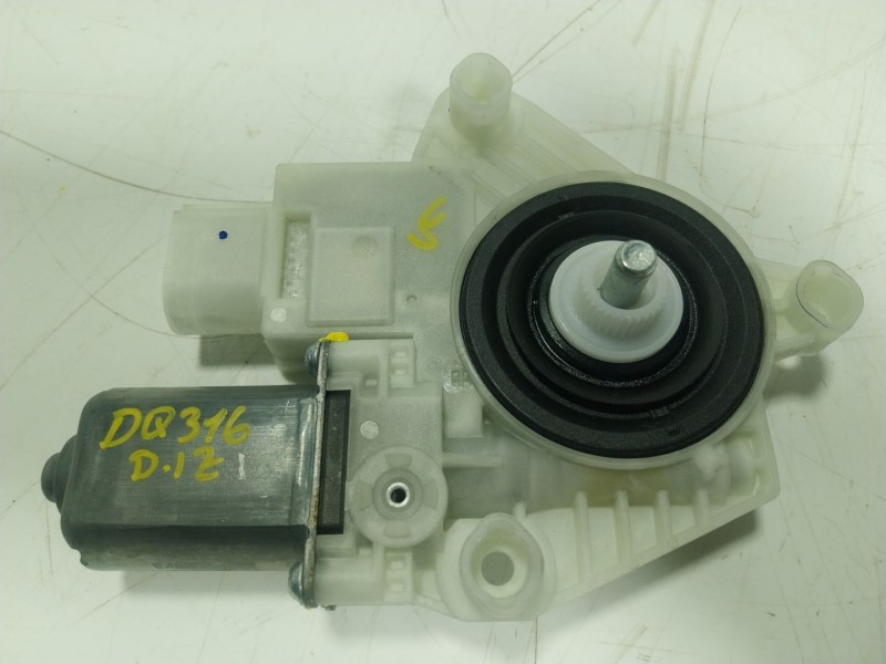 Recambio de motor elevalunas delantero izquierdo para bmw 5 (g30, f90) 540 i xdrive referencia OEM IAM 51337455082 C35316107 