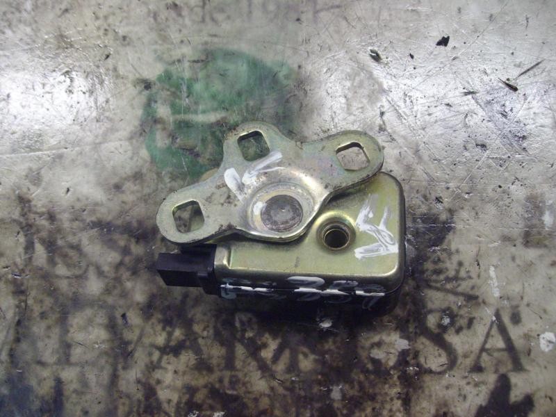 Recambio de cerradura maletero / porton para ford fiesta berlina 1.3 cat (endura-e) referencia OEM IAM   