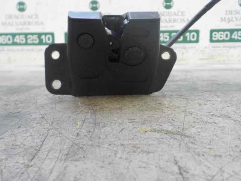 Recambio de cerradura maletero / porton para kia rio (yb) 1.2 cat referencia OEM IAM 812301W210  