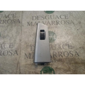 MANDO ELEVALUNAS DELANTERO DERECHO 