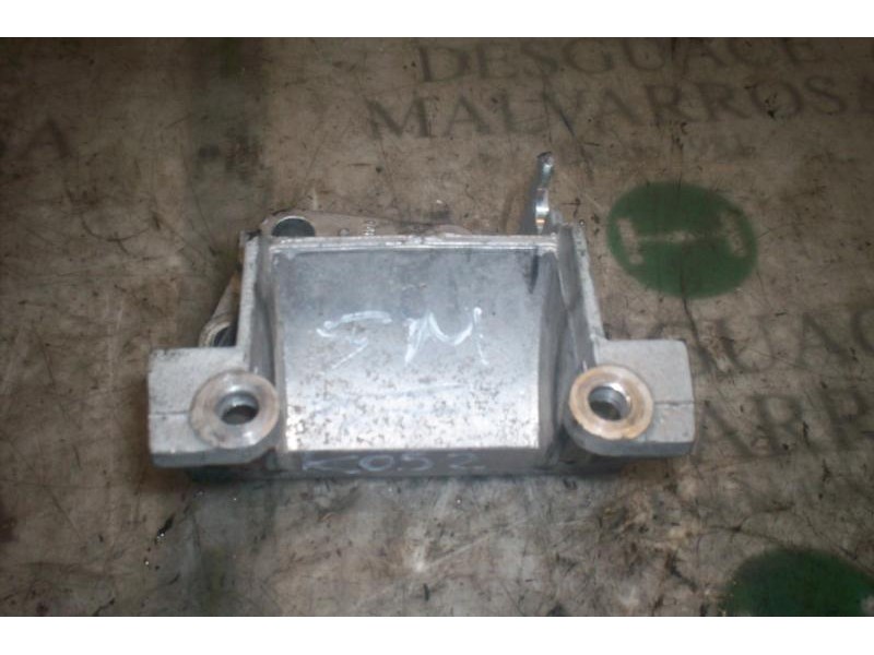 Recambio de soporte cambio para ford fiesta berlina ghia referencia OEM IAM   