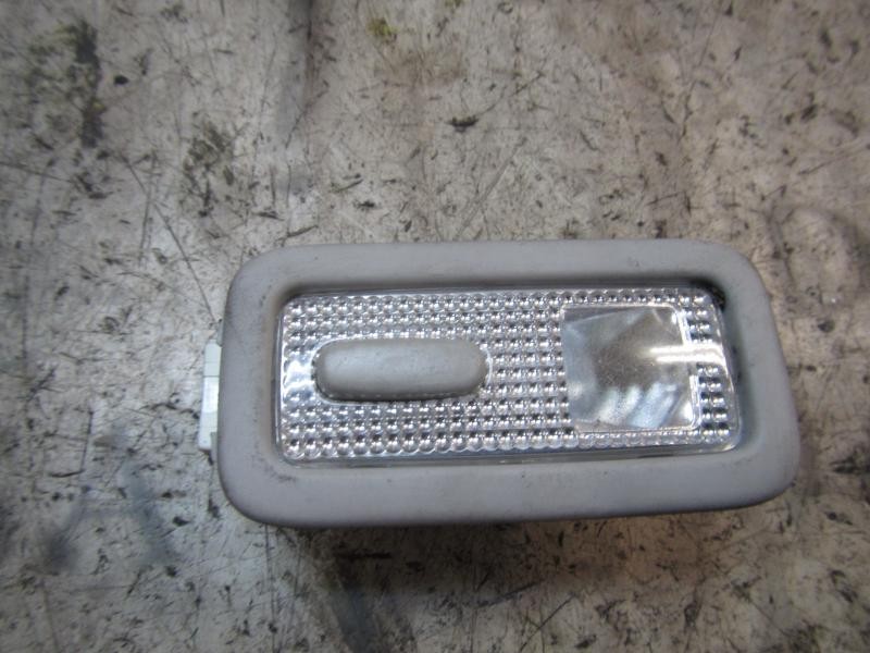 Recambio de piloto interior para peugeot 308 confort referencia OEM IAM 6362P1  