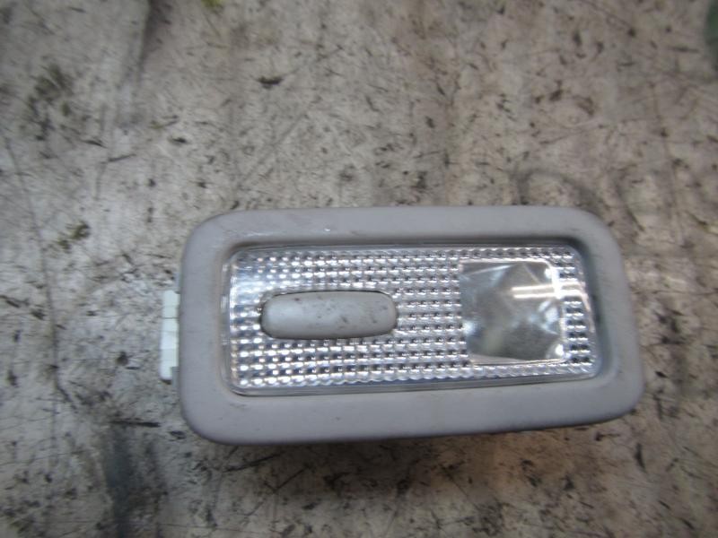 Recambio de piloto interior para peugeot 308 confort referencia OEM IAM 6362P0  