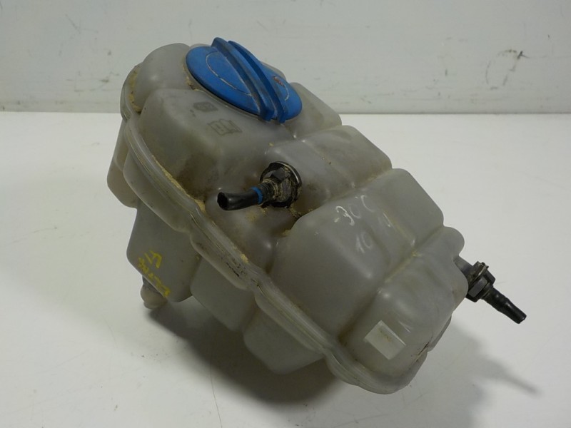 Recambio de deposito expansion para audi a6 avant (4gd) 3.0 tdi clean diesel referencia OEM IAM 4G0121403AG 4G0121403R 