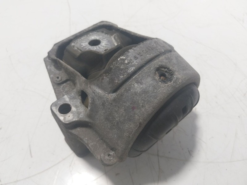 Recambio de soporte motor derecho para audi q5 (8rb) 2.0 tdi referencia OEM IAM 8K0198381BN  