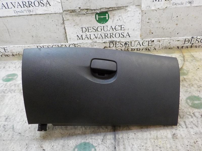 Recambio de guantera para renault megane iii berlina 5 p 1.9 dci diesel referencia OEM IAM 682525548R  