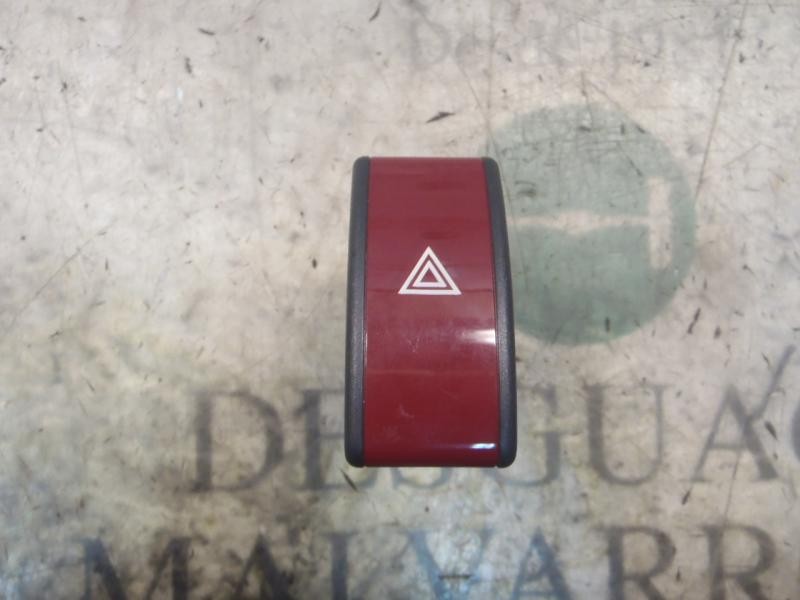 Recambio de warning para opel corsa c sport referencia OEM IAM   