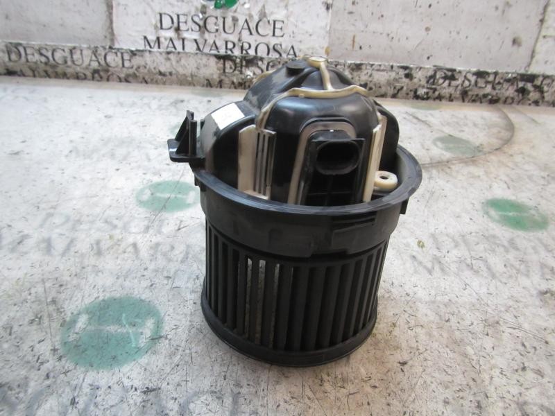 Recambio de motor calefaccion para peugeot 308 confort referencia OEM IAM 6441Z7  