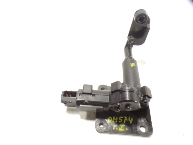 Recambio de motor elevalunas trasero izquierdo para lancia voyager (404) 2.8 16v crd cat referencia OEM IAM K04717607AC  