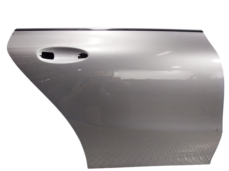 Recambio de puerta trasera derecha para mercedes-benz cla (c118) cla 200 (118.387) referencia OEM IAM A1187307000  