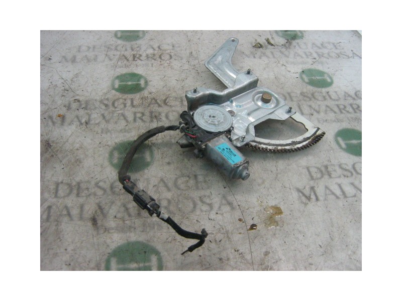 Recambio de elevalunas trasero izquierdo para kia rio rs berlina (5-ptas.) referencia OEM IAM   