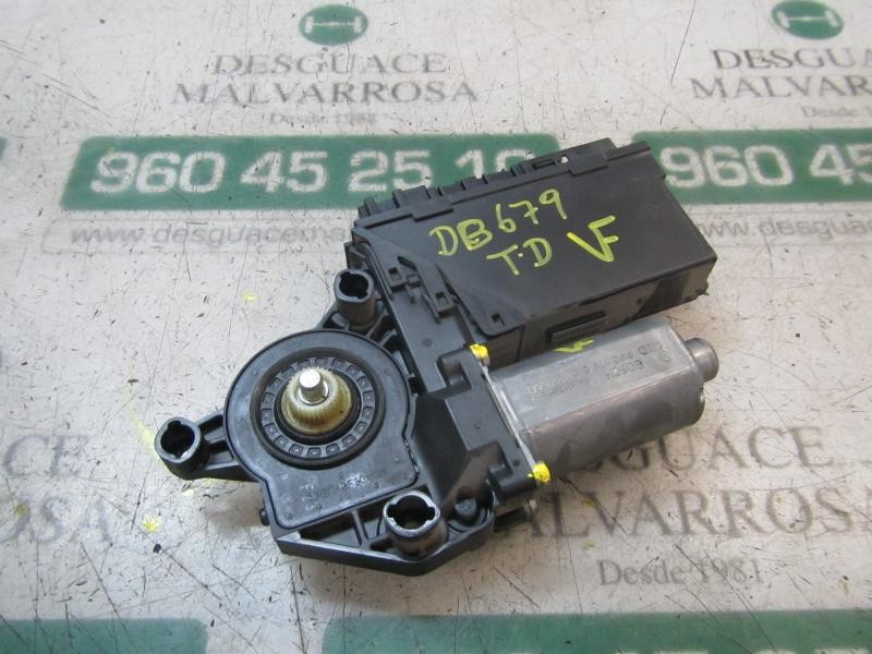 Recambio de motor elevalunas trasero derecho para seat exeo st (3r5)(2009>) reference referencia OEM IAM 8E0959802E 8E0959802E 0