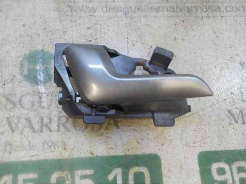 Recambio de maneta interior delantera izquierda para kia rio (yb) 1.2 cat referencia OEM IAM 826101W010  