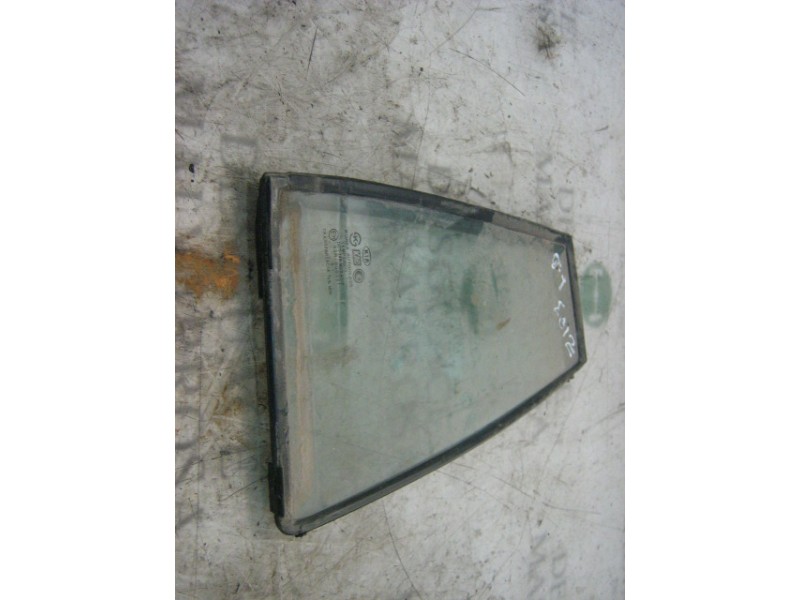 Recambio de cristal puerta trasero derecho para kia rio rs berlina (5-ptas.) referencia OEM IAM   