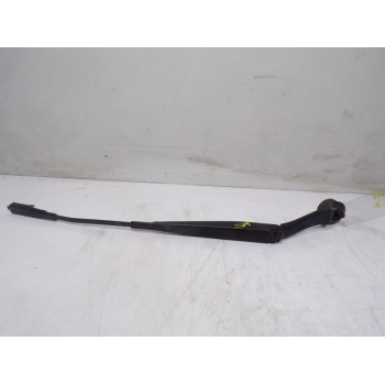 BRAZO LIMPIA DELANTERO DERECHO 2410771 