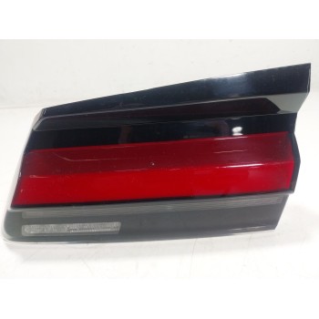 PILOTO TRASERO DERECHO INTERIOR 63215A38AF4 63215A38AF2 