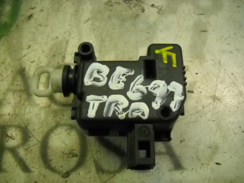 Recambio de motor c/c porton para seat ibiza (6l1) signo referencia OEM IAM   