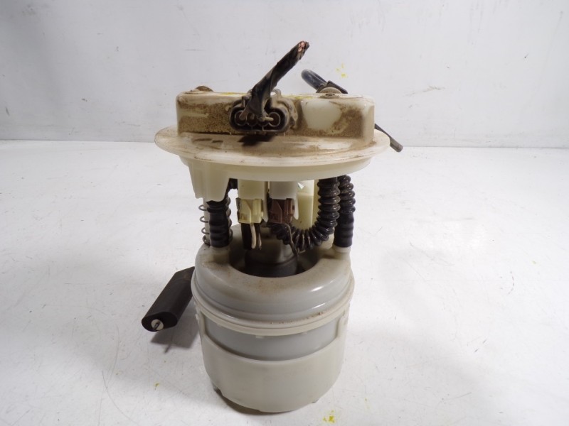 Recambio de aforador para dacia sandero 1.2 16v cat referencia OEM IAM 172022047R 17222377R 