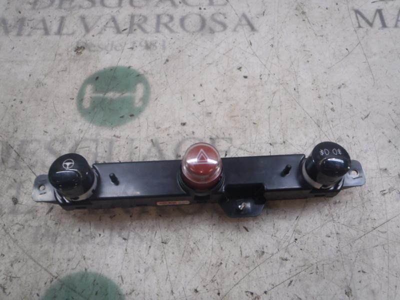 Recambio de warning para fiat nuova 500 (150) lounge referencia OEM IAM   