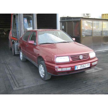 VOLKSWAGEN VENTO (1H2)