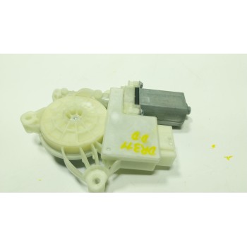 MOTOR ELEVALUNAS DELANTERO DERECHO 61355A53092 9450070 