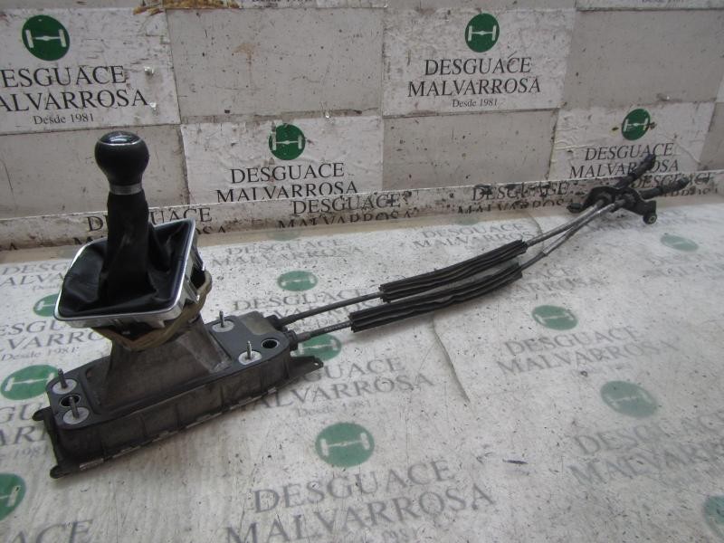 Recambio de palanca cambio para volkswagen golf plus (5m1) 2.0 tdi referencia OEM IAM 1K0711061A  