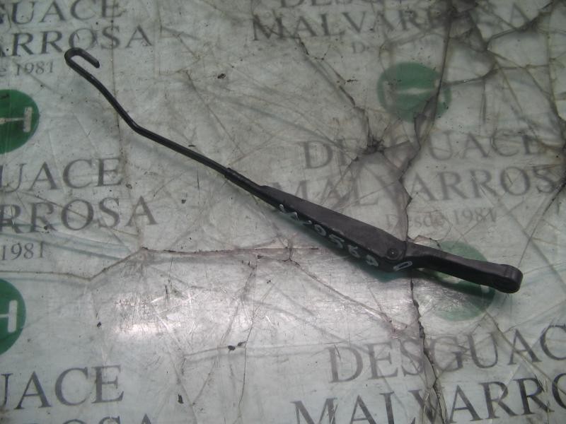 Recambio de brazo limpia delantero derecho para seat cordoba berlina (6k2) stella referencia OEM IAM   