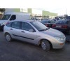 ford focus berlina (cak) del año 2000