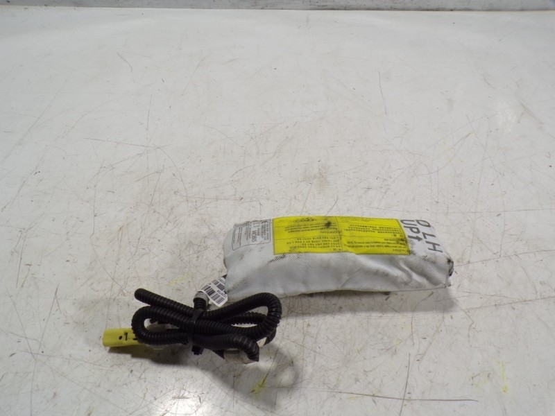 Recambio de airbag lateral delantero izquierdo para kia cee´´d 1.4 crdi cat referencia OEM IAM 88910A2000  