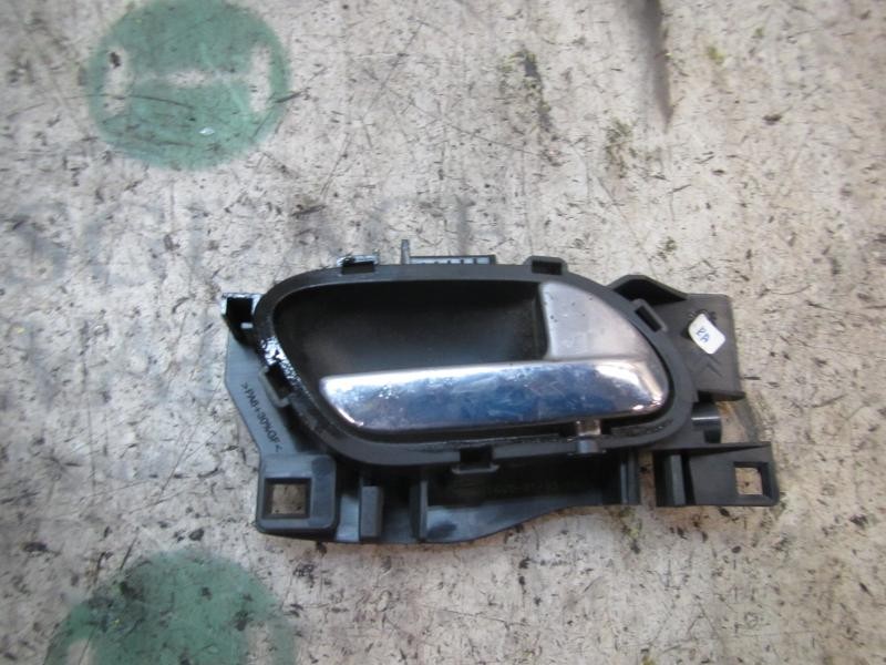Recambio de maneta interior trasera derecha para peugeot 207 premium referencia OEM IAM   