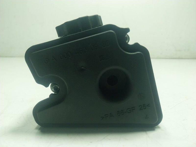 Recambio de deposito servo para mercedes-benz cls (c219) cls 350 (219.356) referencia OEM IAM A0004600983 A0004600983 